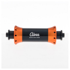 Edition One road bike front hub orange