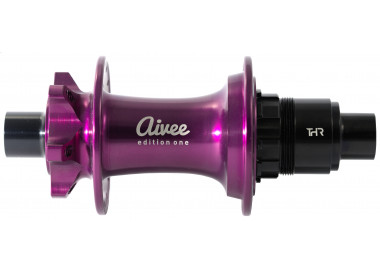 Edition One SL rear purple hub from the front