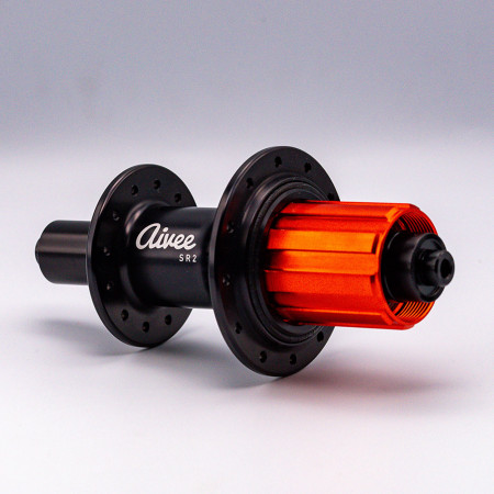 AIVEE hubs for SR2 road bike