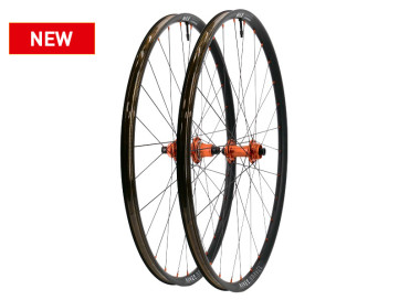 Pair of AIVEE.GRAVEL MAX orange wheels